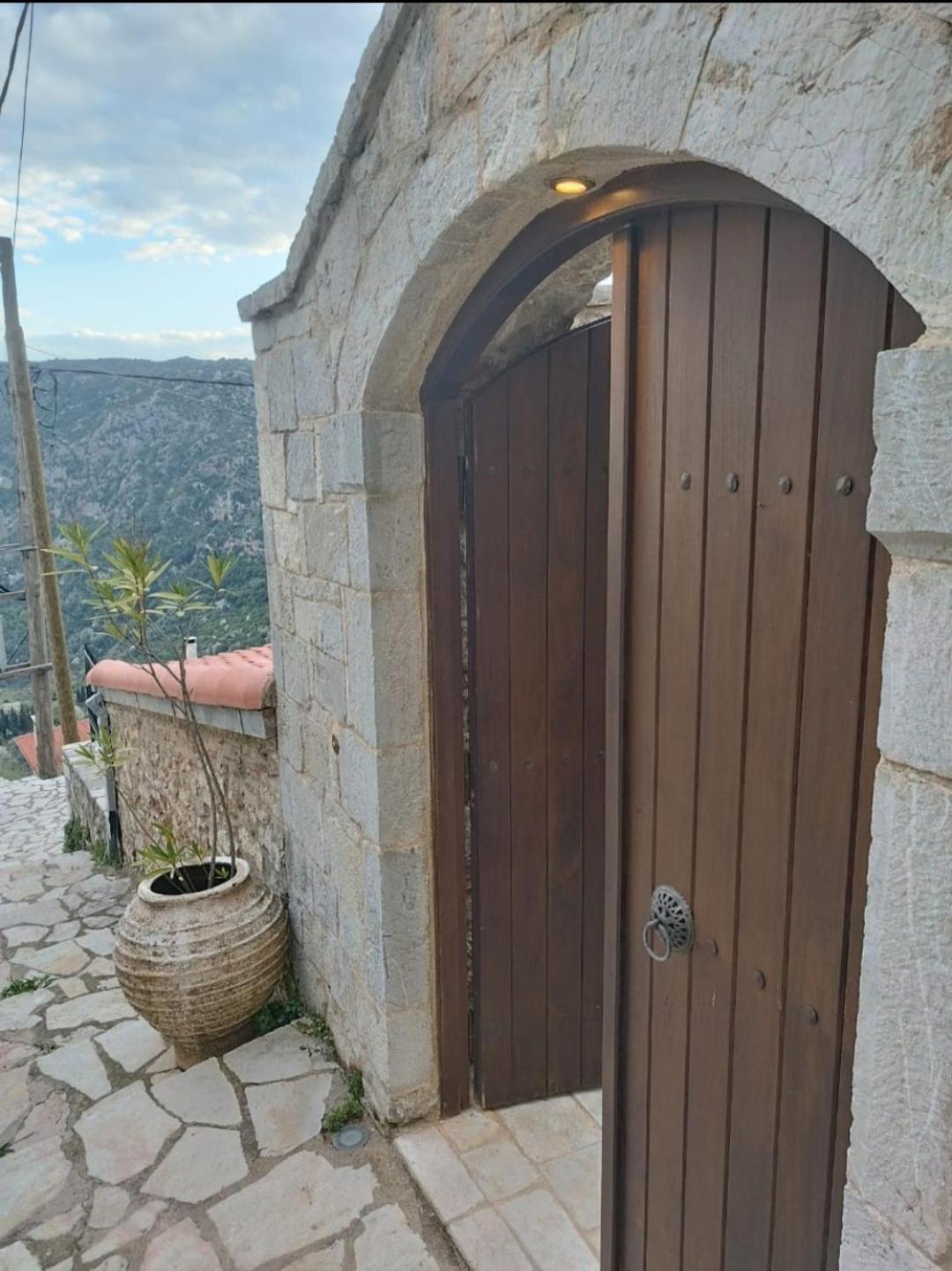 Lousiou Nymphes Escape Suites Dimitsana Esterno foto